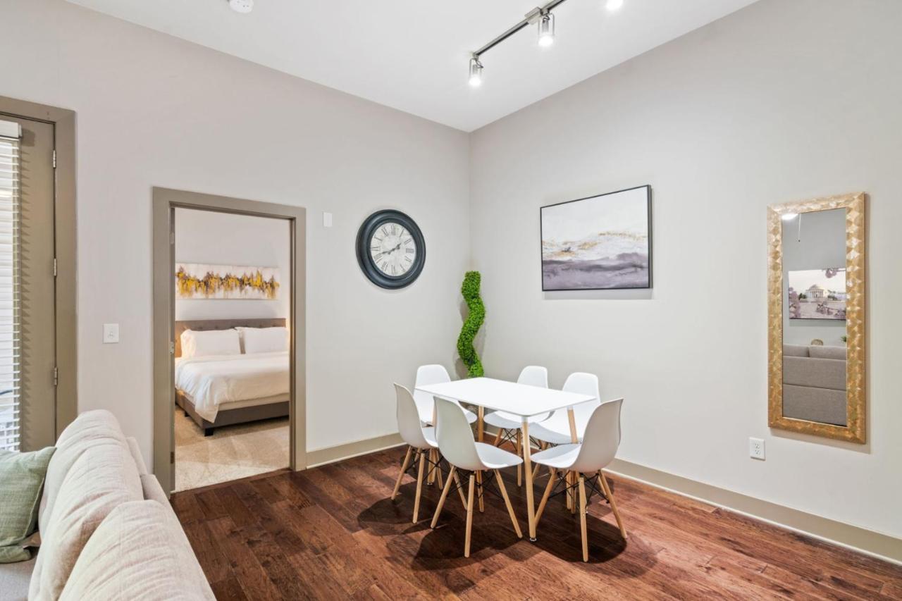 شقة Grand Luxury Premium Vaulted Ceilings وودبريدج المظهر الخارجي الصورة