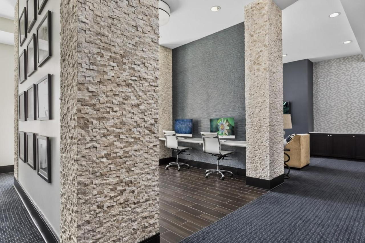 شقة Grand Luxury Premium Vaulted Ceilings وودبريدج المظهر الخارجي الصورة